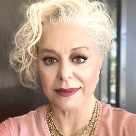 Meet your Posher, Janice - Picture 5 of 16